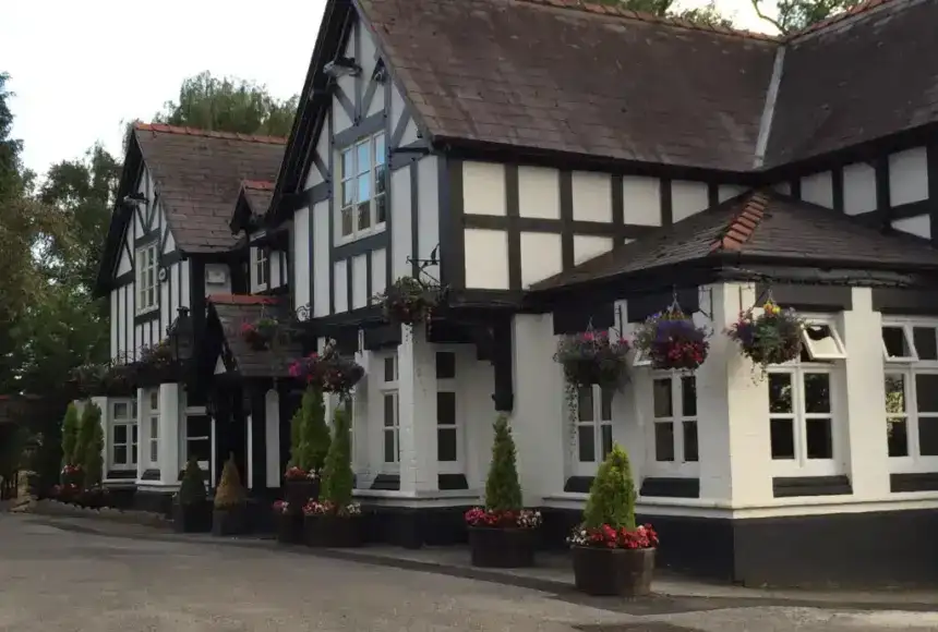 Photo showing Restaurant At The Egerton Arms