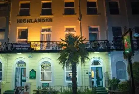 Photo showing The Highlander Hotel